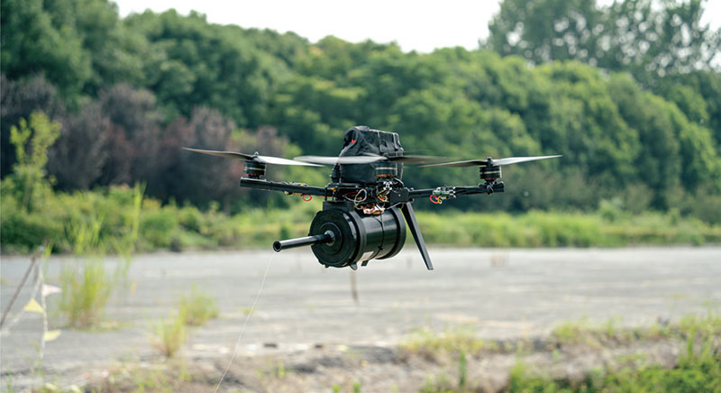 Ljósleiðara UAV: ​​The Wired Revolution in Anti-Jam Flight